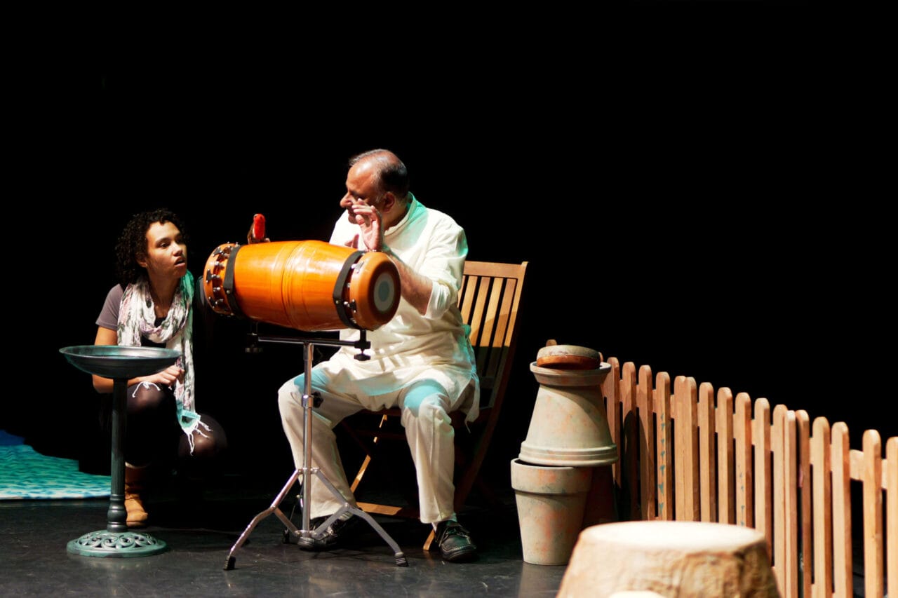 ©️ Henoc Bayolekama